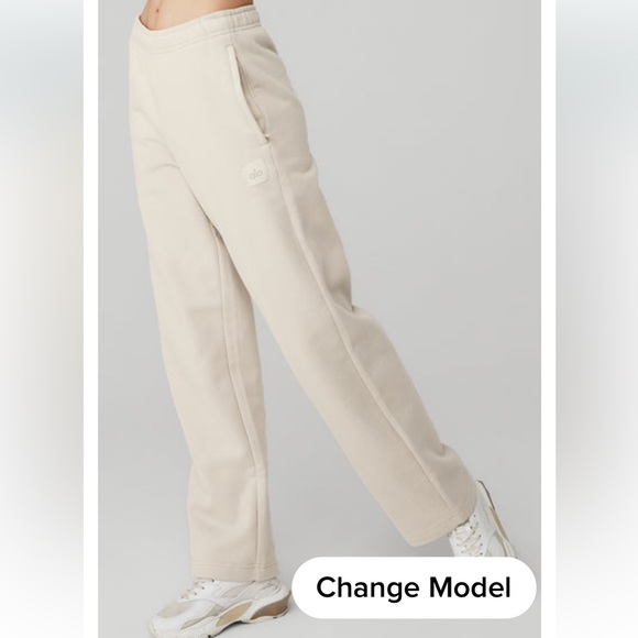 ALO Yoga Pants - Alo Yoga Renown Heavyweight Sweatpants in Bone Size Small